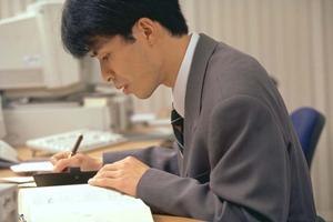 2025年版：ローコード開発の最新対策と成功事例徹底解説